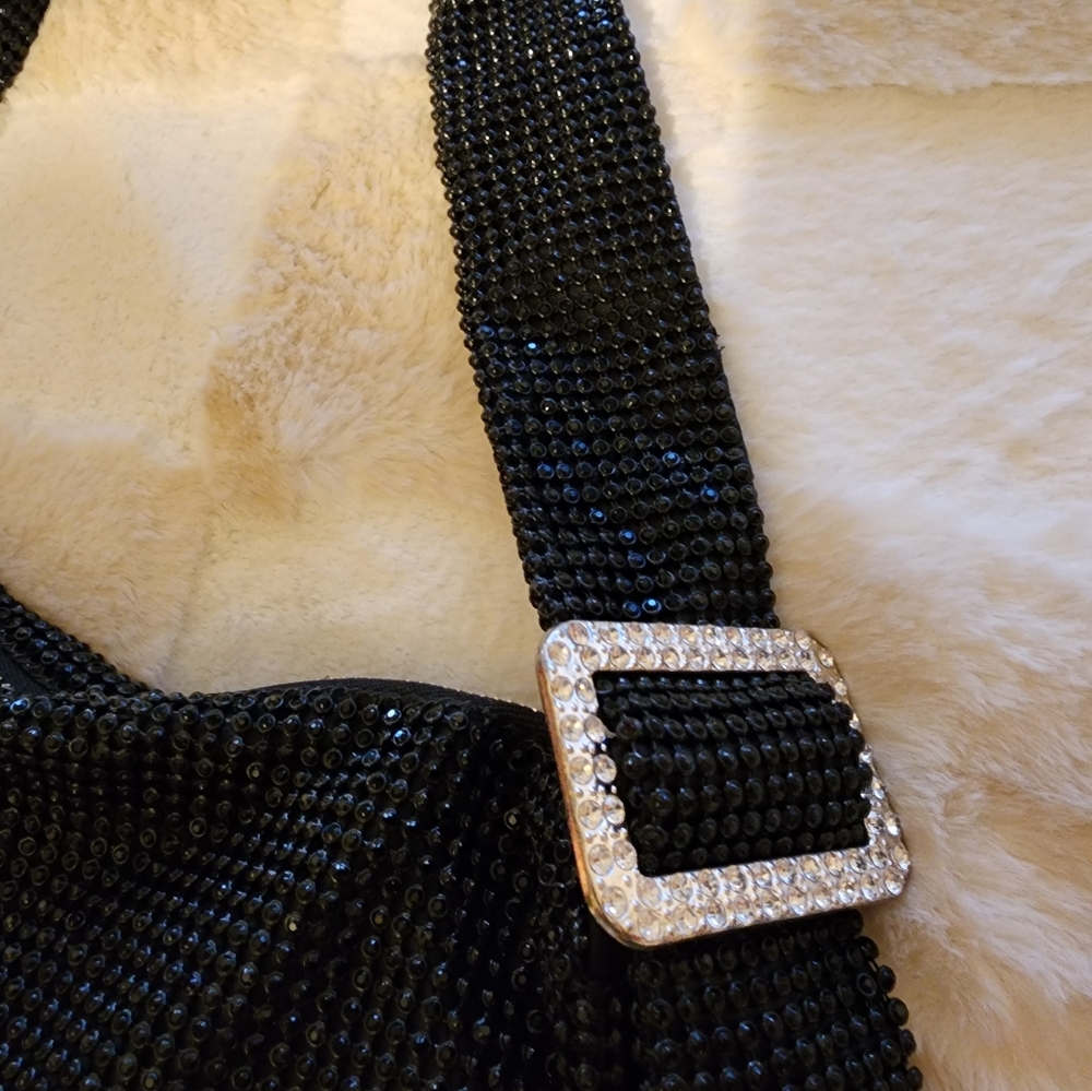 Handbag - Picture 3 of 4